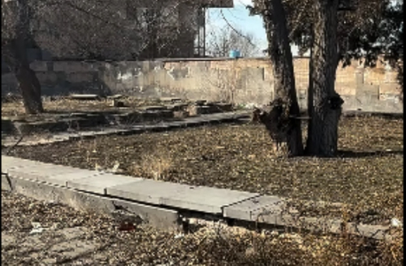 ՔՊ-ի ապիկար, գործ չանող ու պարգևավճար ստացող դեմքը՝ Էրեբունի օդանավակայանի տարածքում։